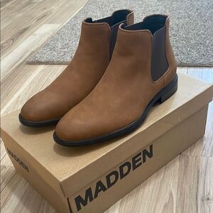 Madden Maxxin Cognac Sue Men's Brown Chelsea Boots